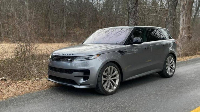 triệu hồi hơn 2 nghìn chiếc range rover do nguy cơ cháy nổ