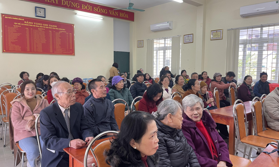 Chăm lo đời sống người dân ngày một tốt hơn