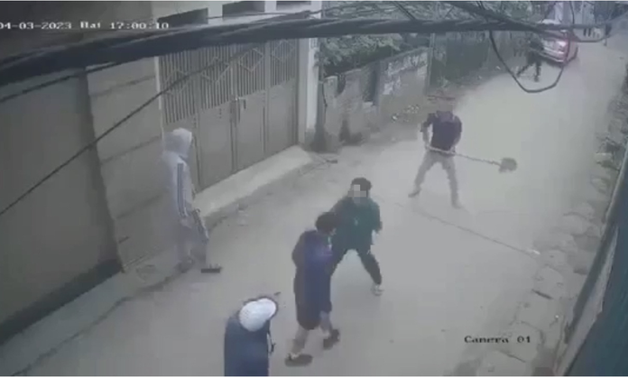 Người đàn ông ở Hà Nội bị chém lìa tay