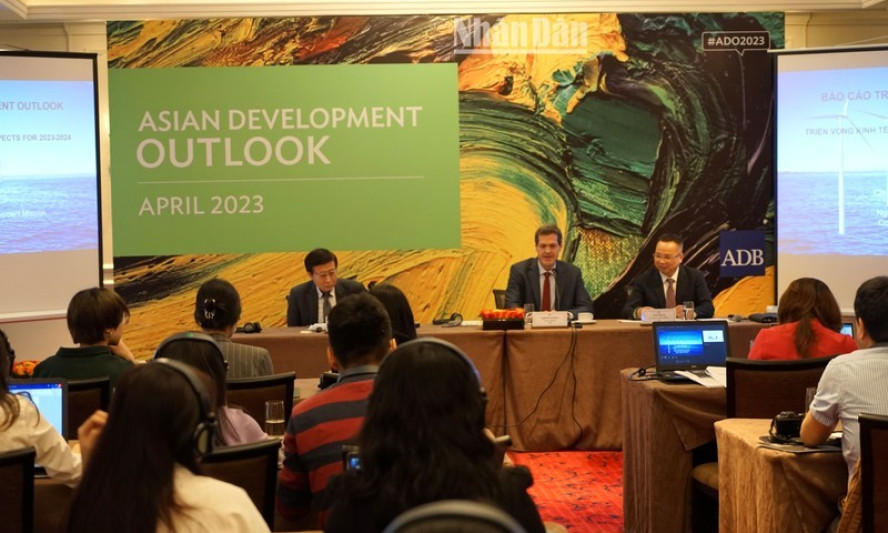 Vietnam’s economic growth to reach 6.5% in 2023: ADB