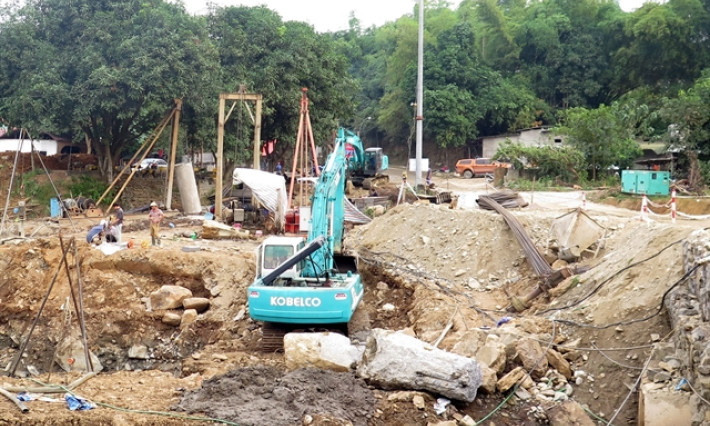 Việt Nam's economic growth moderate in 2023 amid headwinds: ADB