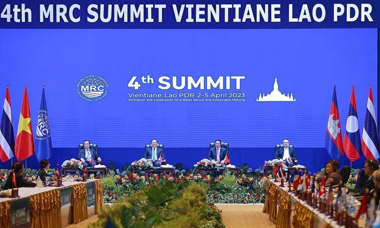 PM wraps up trip to attend 4th MRC Summit