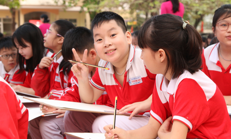 "Ngày hội sắc màu năm 2023" và cuộc thi vẽ tranh “Thiếu nhi Việt Nam làm nghìn việc tốt”