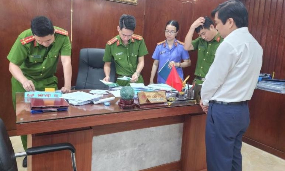Đà Nẵng: Khởi tố, bắt tạm giam nguyên Chủ tịch UBND quận Cẩm Lệ