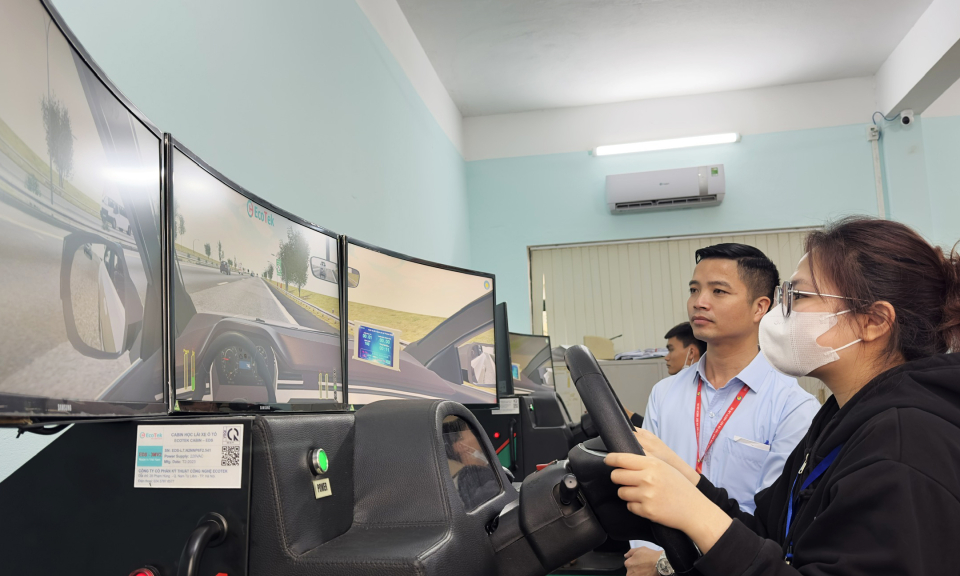 Nâng cao chất lượng đào tạo, sát hạch và cấp GPLX