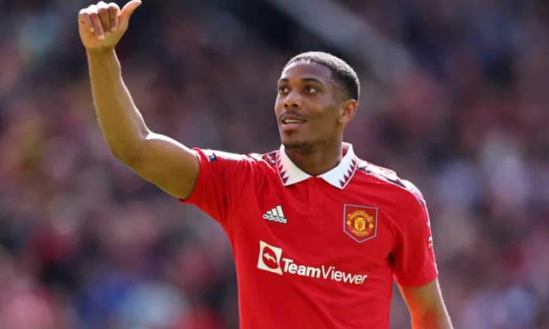 Martial tỏa sáng, Man Utd nhẹ nhàng đánh bại Everton