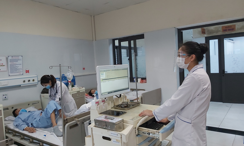 Tạo thuận lợi trong khám, chữa bệnh từ chuyển đổi số