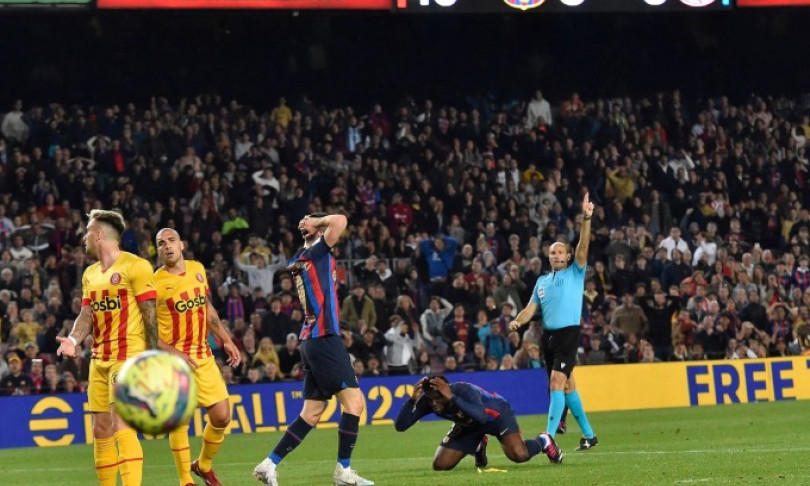 Barca hơn Real 13 điểm tại La Liga