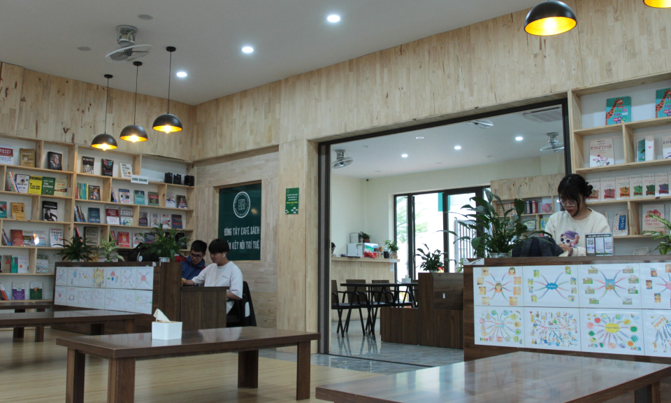 Cà phê sách: Kết nối văn hóa đọc