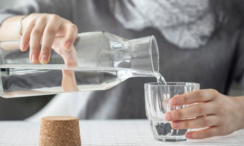 7 lợi ích uống nước ấm mà ít người ngờ tới