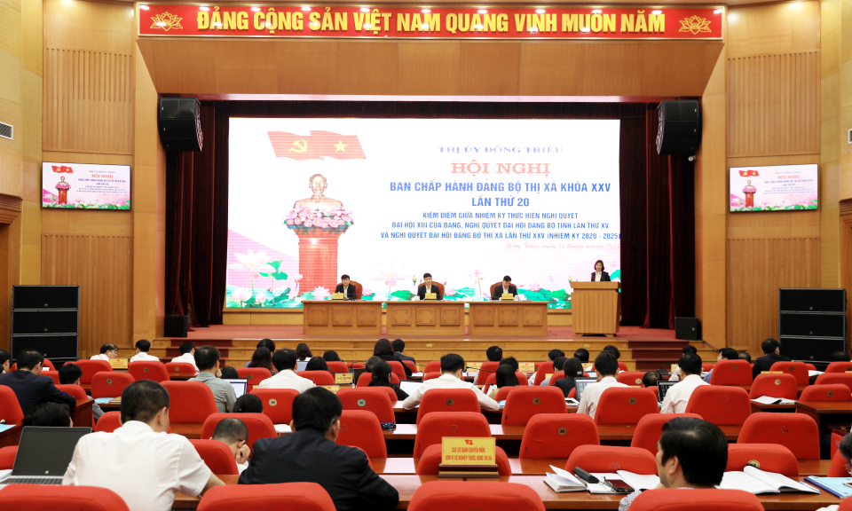 Thị ủy Đông Triều kiểm điểm giữa nhiệm kỳ thực hiện Nghị quyết Đại hội đảng các cấp, nhiệm kỳ 2020-2025