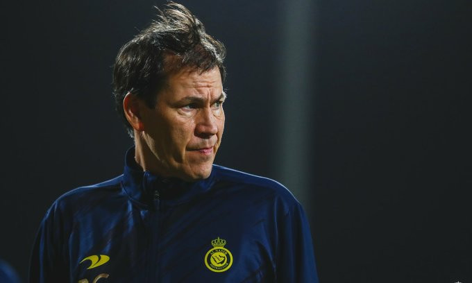 Al Nassr sắp sa thải HLV vì Ronaldo