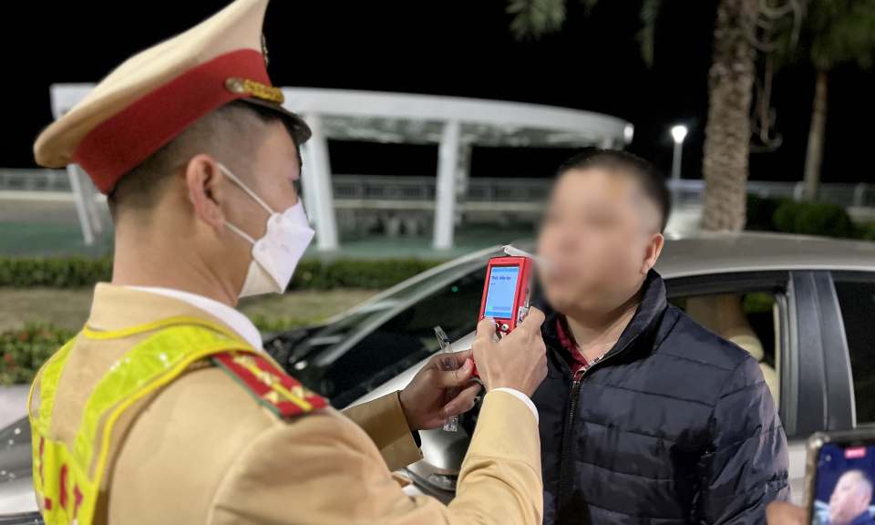 Quyết liệt xử lý vi phạm về nồng độ cồn