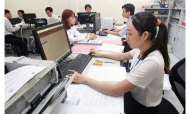 Có cần tuyển dụng vào làm viên chức rồi mới bổ nhiệm làm quản lý?