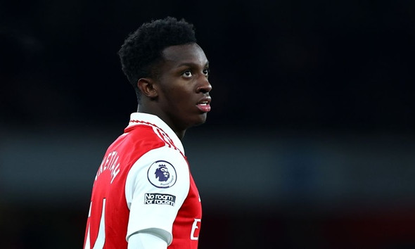 Cú hích hỗ trợ Arsenal đua vô địch Premier League