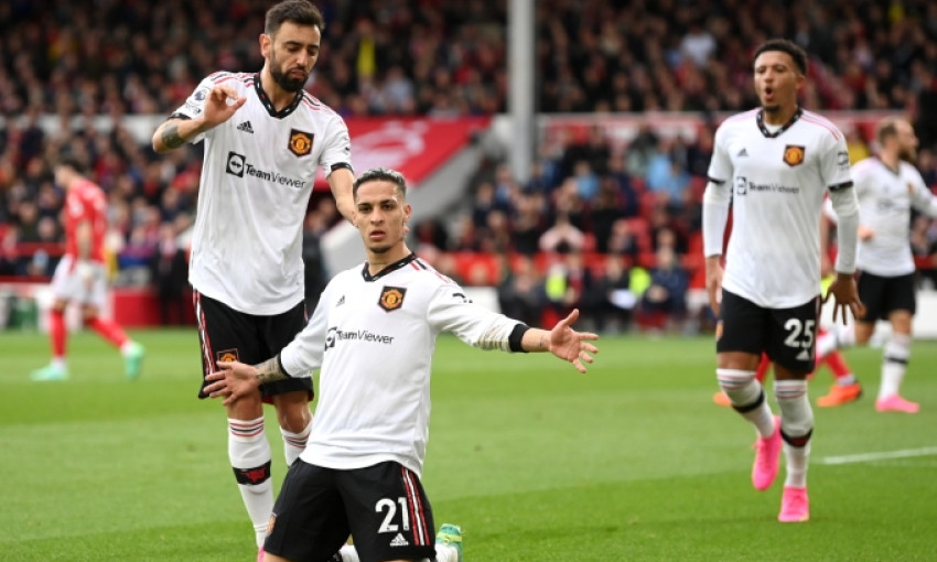 Man Utd lên thứ ba Ngoại hạng Anh