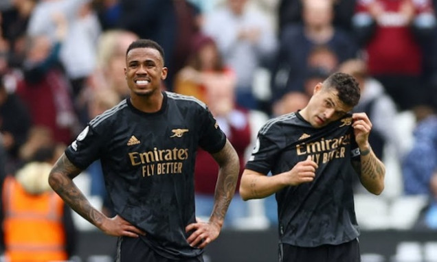 Dấu chấm hết cho Arsenal