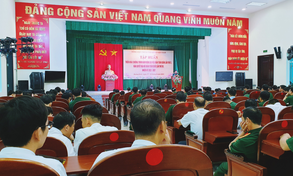 Tập huấn công tác Đoàn và phong trào thanh niên toàn quân