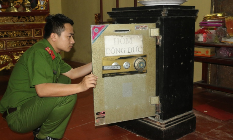 Nhóm trộm chuyên phá két sắt của đền, chùa sa lưới