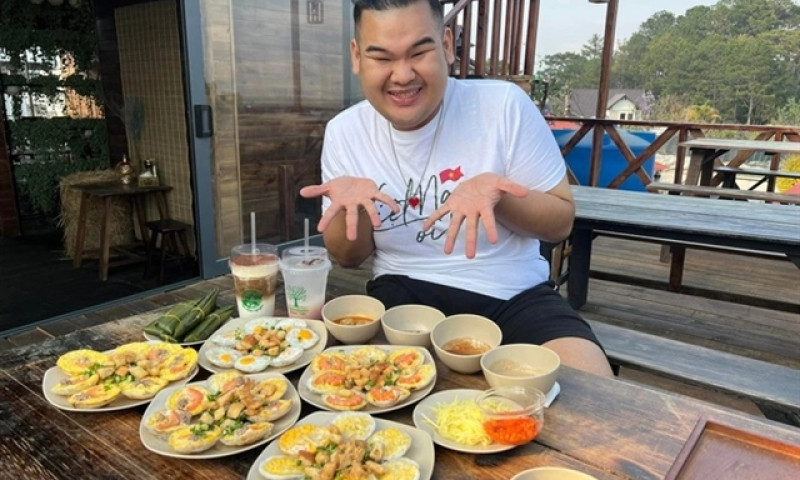 Thai tiktoker falls in love with Việt Nam