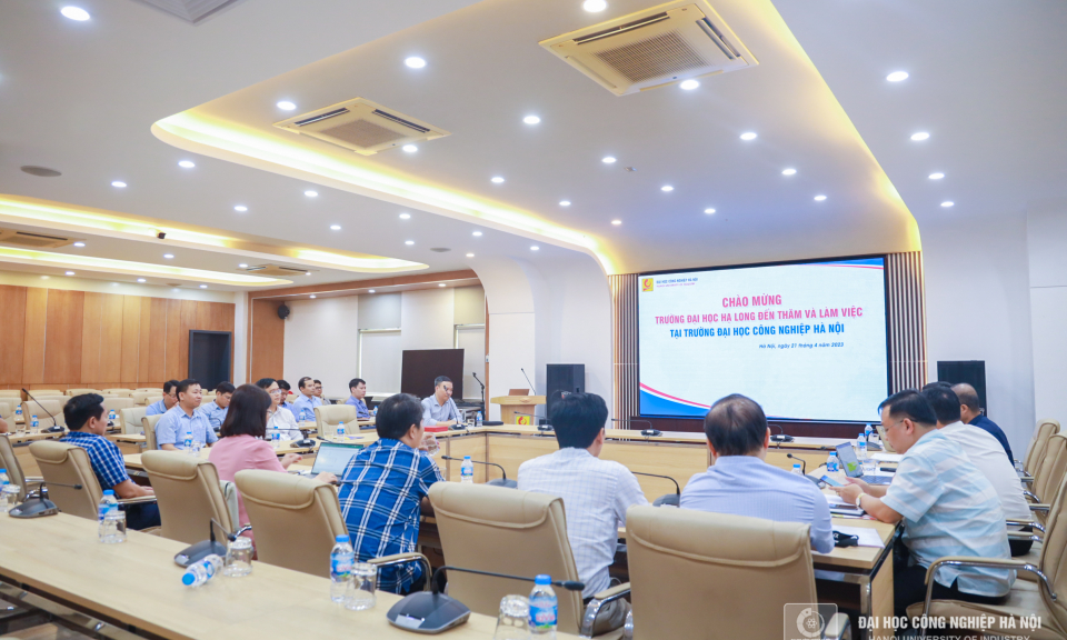 Trường Đại học Hạ Long hợp tác, đẩy mạnh chuyển đổi số hướng tới xây dựng đại học thông minh và khởi nghiệp sáng tạo