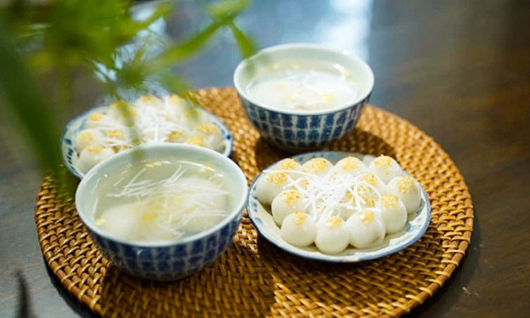 Chị em tranh cãi rôm rả đâu là bánh trôi, đâu là bánh chay