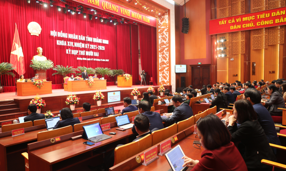 Bài 1: Thực chất trong từng kỳ họp