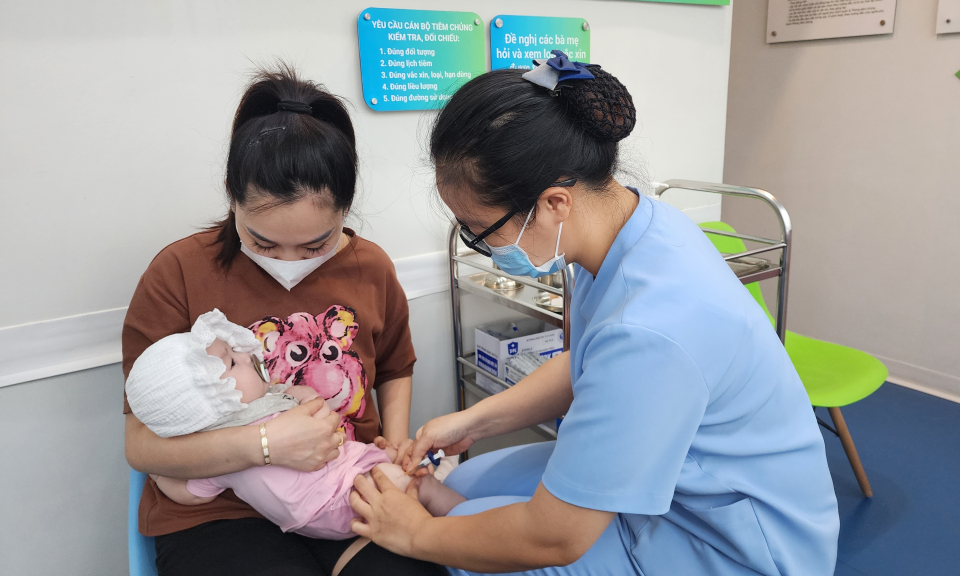 "Tiêm chủng là cách tốt nhất để phòng bệnh"