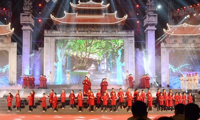 Phu Tho: Festival honours UNESCO intangible cultural heritages across Vietnam