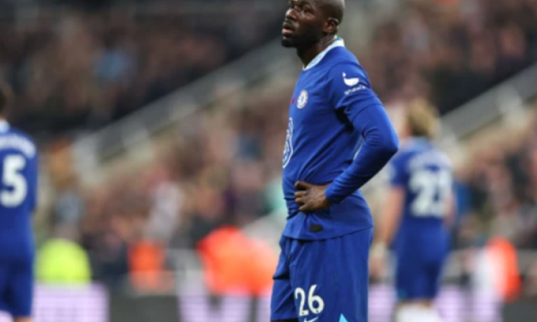 Juventus chiêu mộ trung vệ Chelsea