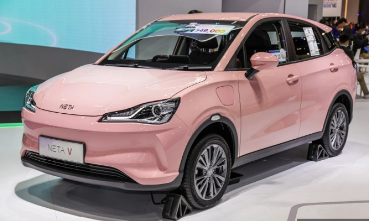 Lộ diện mẫu xe điện giá rẻ sắp ra mắt, 'hất cẳng' Toyota Corolla Cross 2022 bằng công nghệ hiện đại