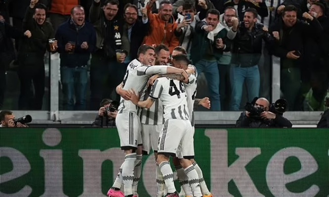 Juventus có thể bị cấm cửa dự cúp châu Âu