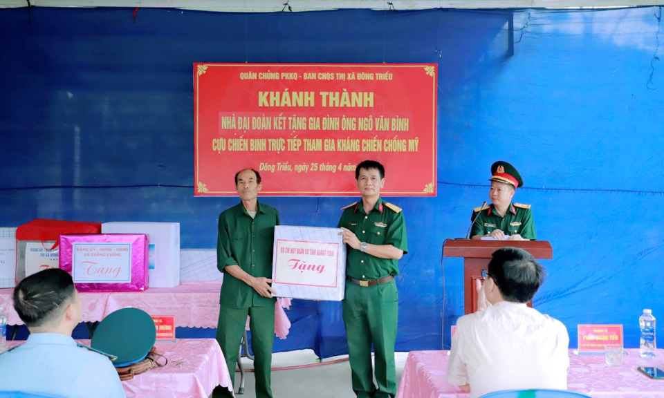 Khánh thành "Nhà đại đoàn kết" cho gia đình cựu chiến binh tại TX Đông Triều