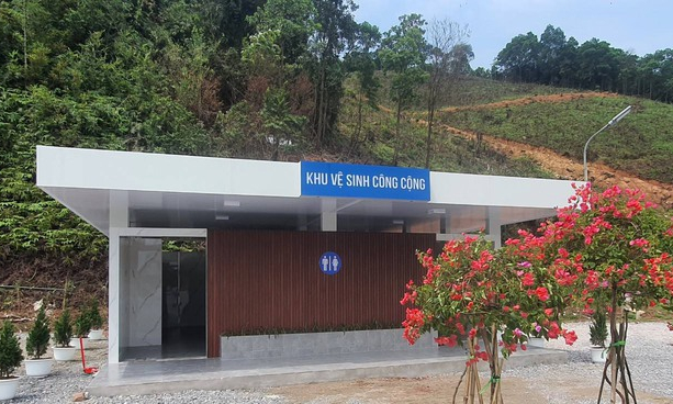 Tiên Yên: Đưa vào hoạt động khu vệ sinh công cộng trên cao tốc Vân Đồn - Móng Cái