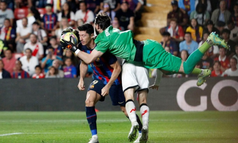 Barca thua trận thứ ba tại La Liga