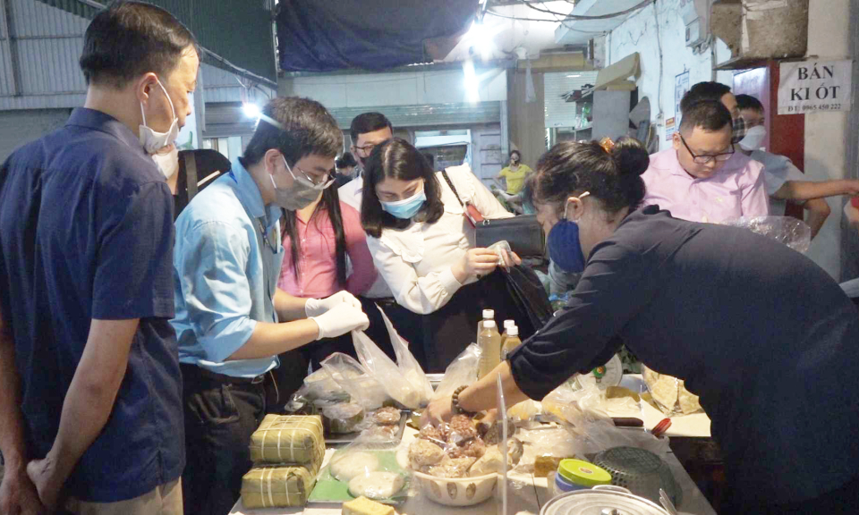Kiểm soát chặt chẽ an toàn thực phẩm 