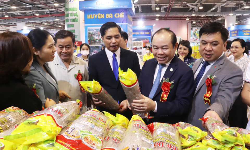 Khai mạc Hội chợ OCOP Quảng Ninh - Hè 2023