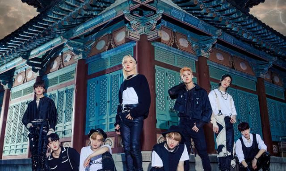 Xu hướng K-pop toàn cầu mới nhất: hiện đại kết hợp truyền thống