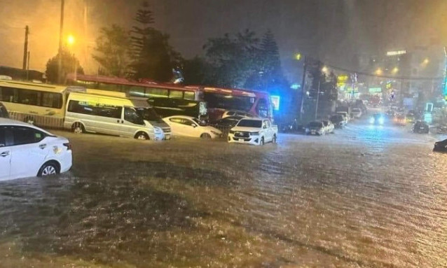 Hơn 1.600 nhà hư hại, Sa Pa ngập do mưa lớn