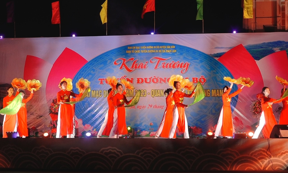 Vân Đồn: Khai trương 2 tuyến đường đi bộ tại xã Minh Châu và Quan Lạn