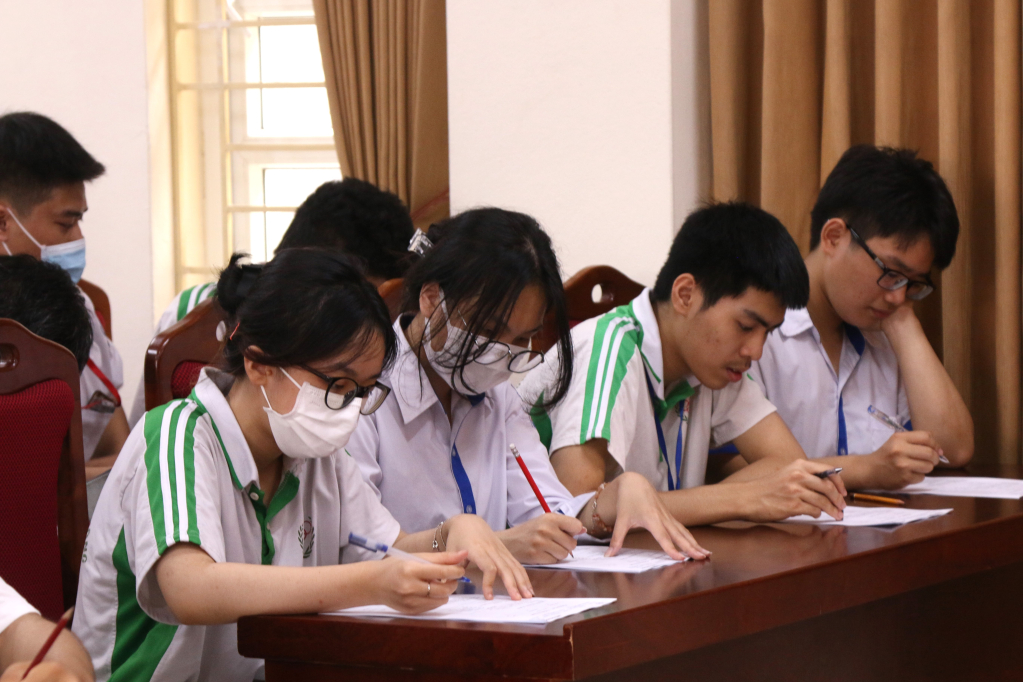 Tỉnh Quảng Ninh hiện có hơn 7.000 thí sinh tham gia dự thi.