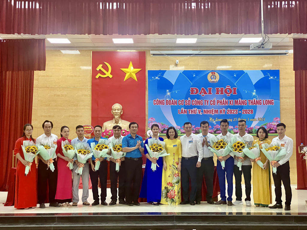 Ra mắt BCH Công đoàn Công ty CP Xi măng Thăng Long.