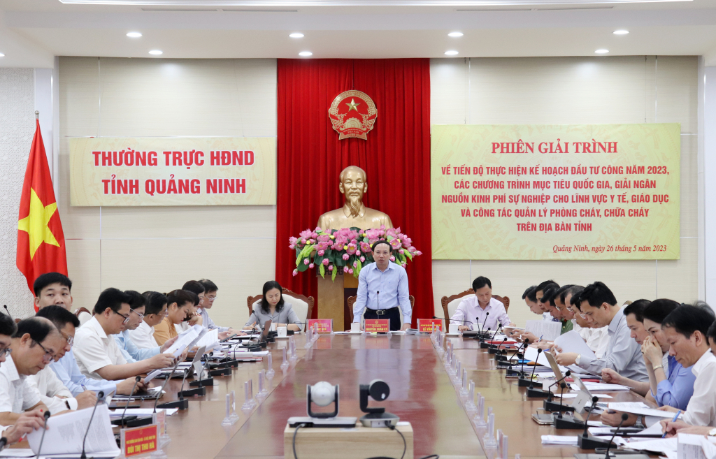 Đồng chí Nguyễn Xuân Ký, Ủy viên Trung ương Đảng, Bí thư Tỉnh ủy, Chủ tịch HĐND tỉnh, phát biểu chỉ đạo tại hội nghị. 