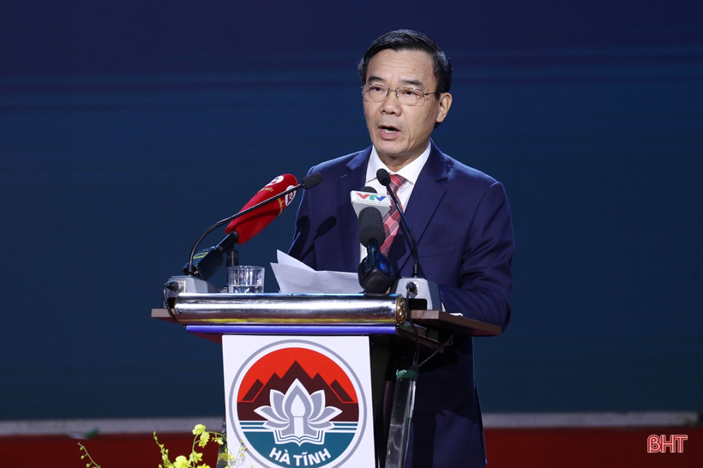 Ông Hoàng Văn Hải - Phó Chủ tịch HĐQT Công ty cổ phần Hoàng Thịnh Đạt chia sẻ hoạt động đầu tư tại địa bàn Hà Tĩnh.
