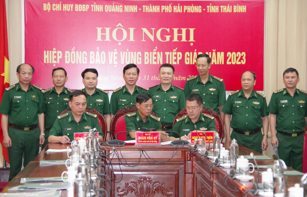 Lãnh đạo Bộ Chỉ huy BĐBP tỉnh Quảng Ninh, TP Hải Phòng và tỉnh Thái Bình ký kết kế hoạch phối hợp.