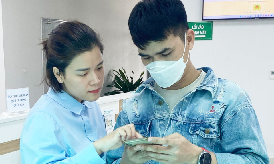Nữ cán bộ đoàn nhiệt huyết, nhiều sáng kiến