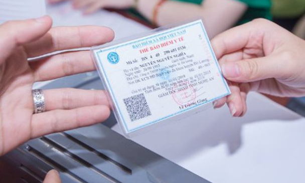 Có được sử dụng lại BHYT hộ gia đình sau khi nghỉ việc?