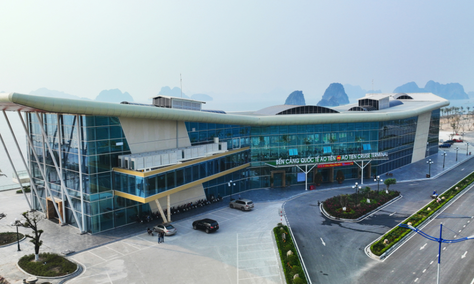Ao Tien Cruise Terminal served nearly 23,000 passengers during five-day holiday