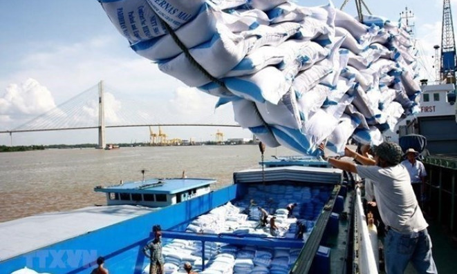 Đơn hàng khó khăn: Doanh nghiệp đẩy mạnh liên kết, sử dụng trong chuỗi
