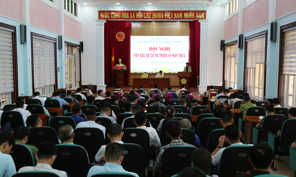 Đại biểu Quốc hội tiếp xúc cử tri huyện Ba Chẽ